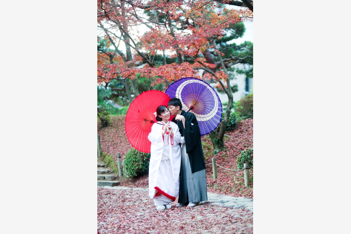 KIKIウェディングが撮影した写真のアルバム「秋の縮景園」