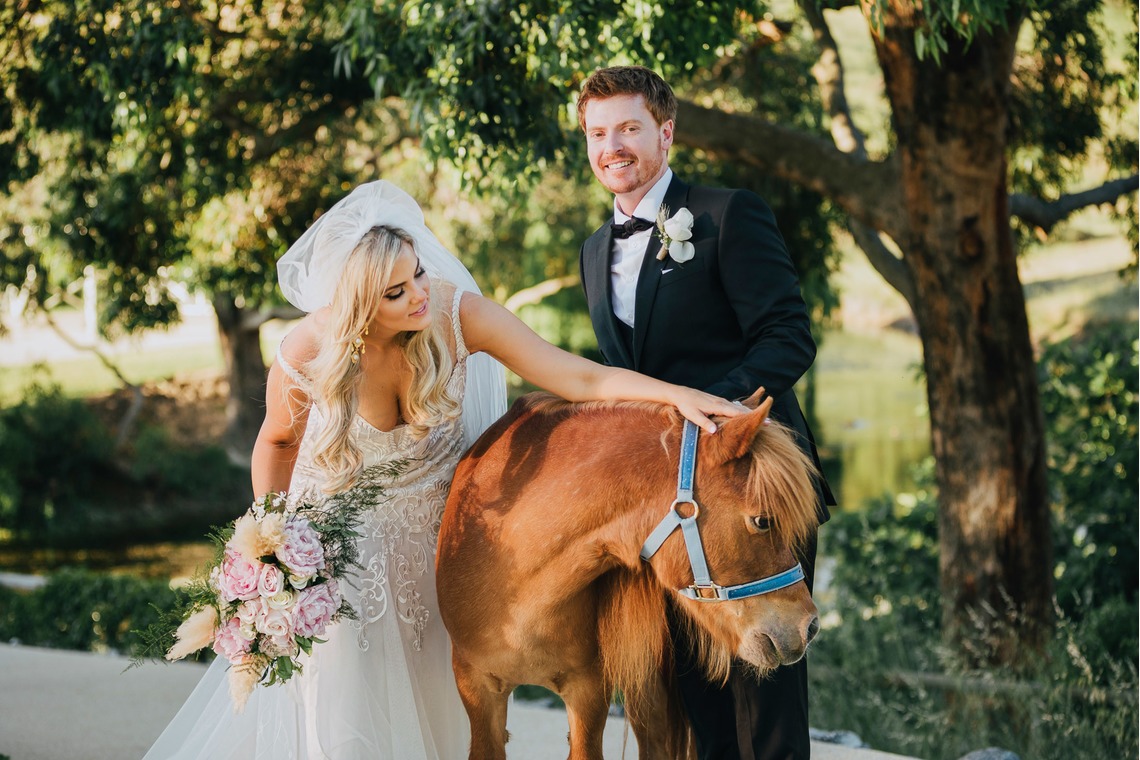 Album of the Wedding, Bridal taken by Simone Addison Photography - Wedding