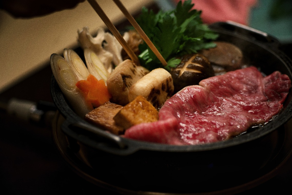 Aires 村上　健が撮影した写真のアルバム「Food,  Hotel」