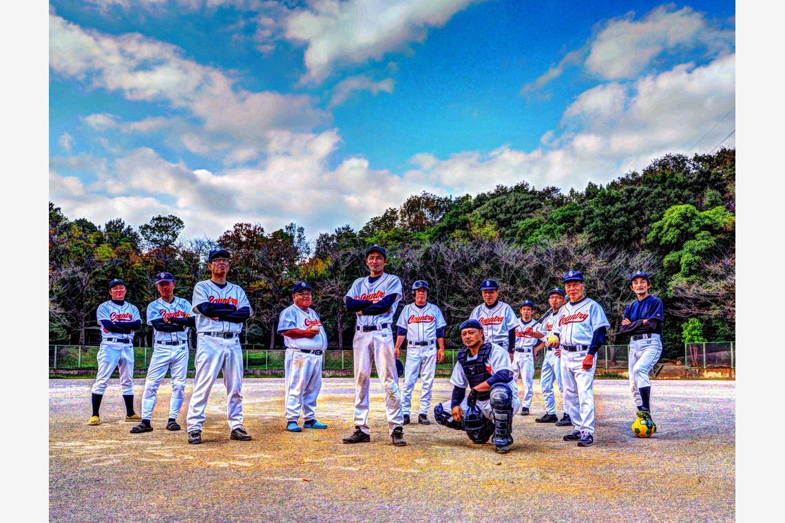 レオン・スナップサービスが撮影した写真のアルバム「HDR ソフトボールチーム」