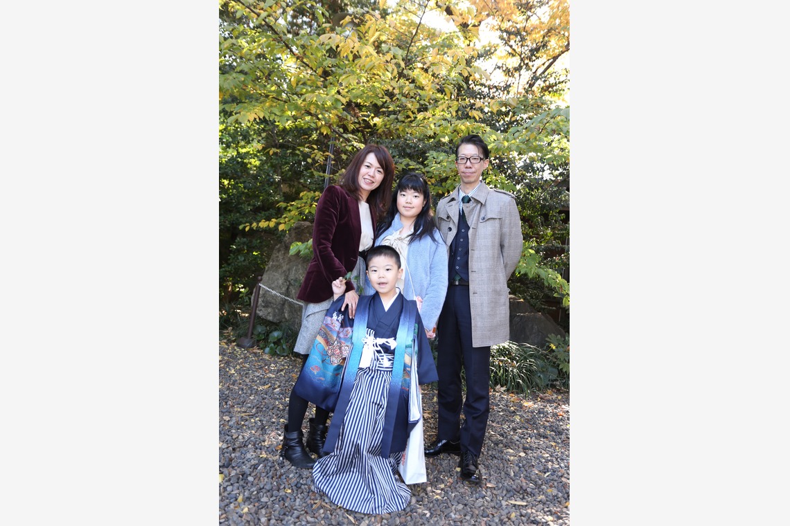 Kan Suzuki  photographyが撮影したエンゲージメントフォトのアルバム「武蔵野八幡宮」