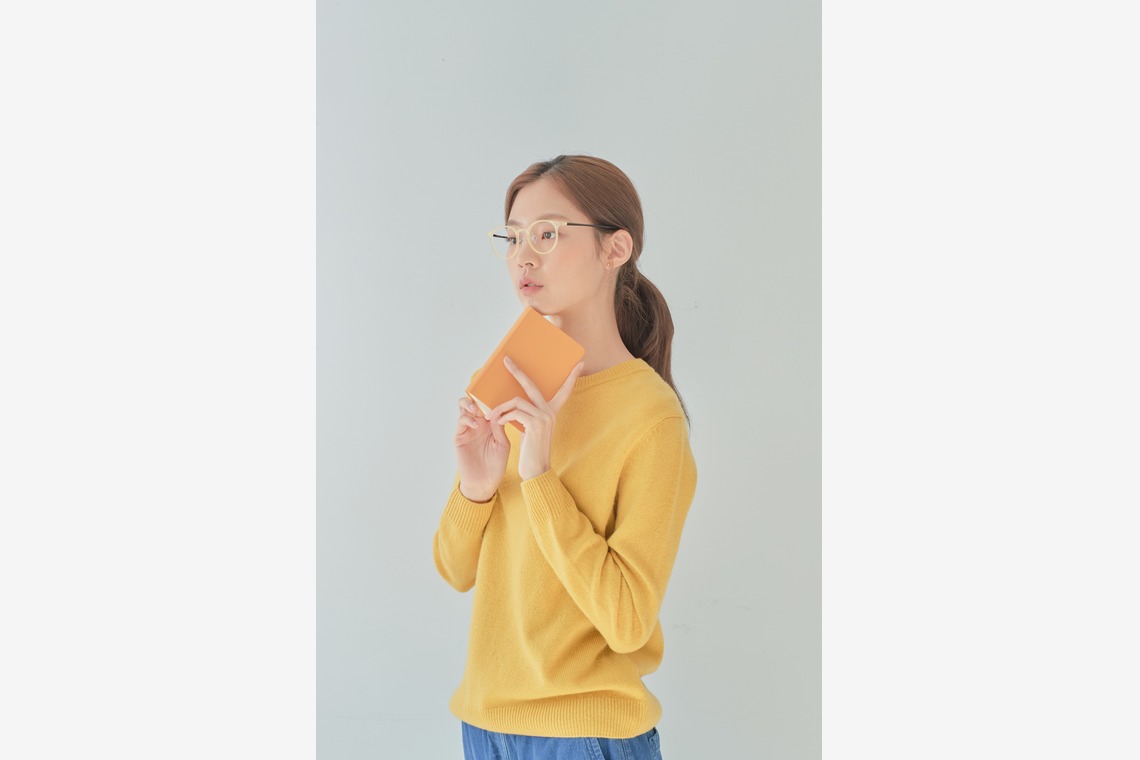 倉木ノエルが撮影した「ポートレート広告」の写真