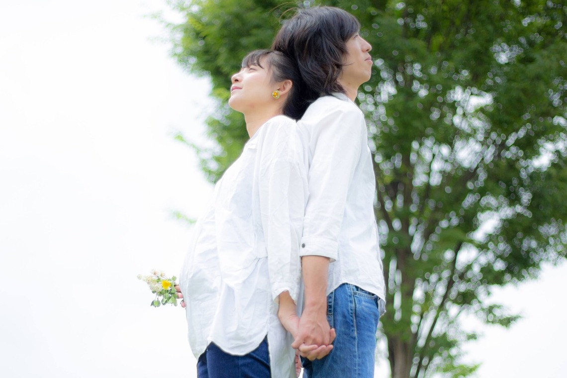 中井企画が撮影したマタニティフォトのアルバム「マタニティカップルフォト」