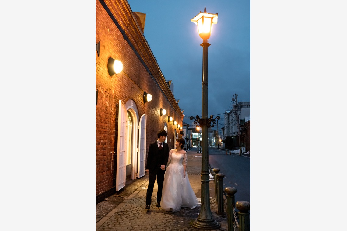 ウィリアムズ　侑依が撮影した「ナイトウェディング」の写真