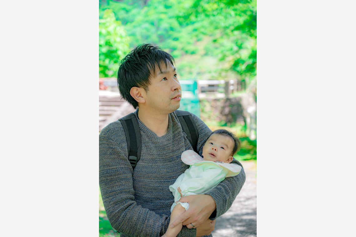 高木勇斗が出張撮影した家族写真(キッズ,ベビーフォト)などが写った「親子」の家族写真