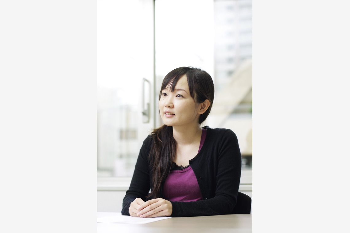 堀修平写真事務所が撮影した「インタビュー」の写真