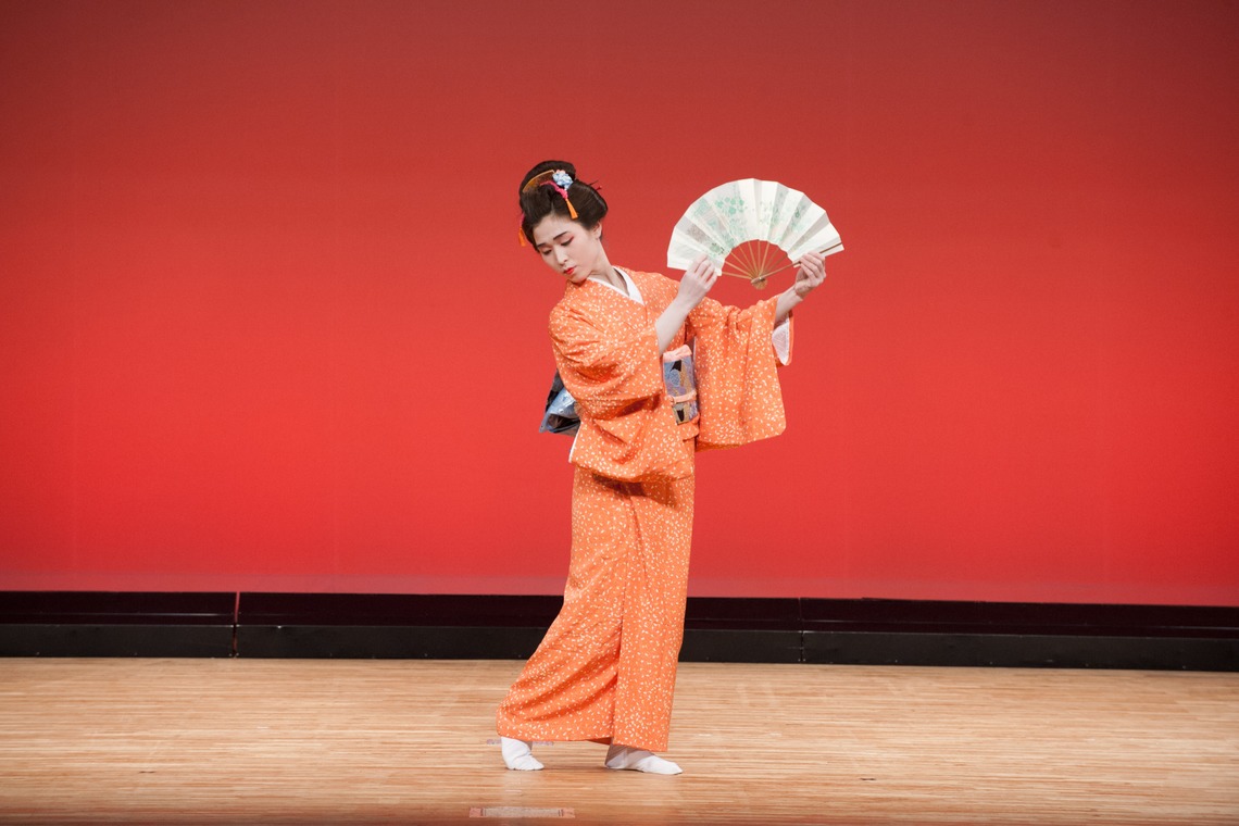 十時写真事務所が撮影した「踊り」の写真