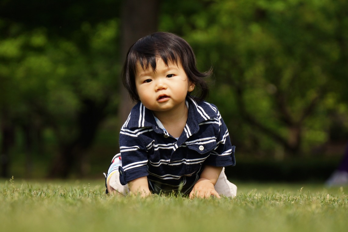 出張撮影のメモリーズが出張撮影した家族写真(キッズ,ベビーフォト)などが写った「ファミリーフォト-アラカルト」の家族写真