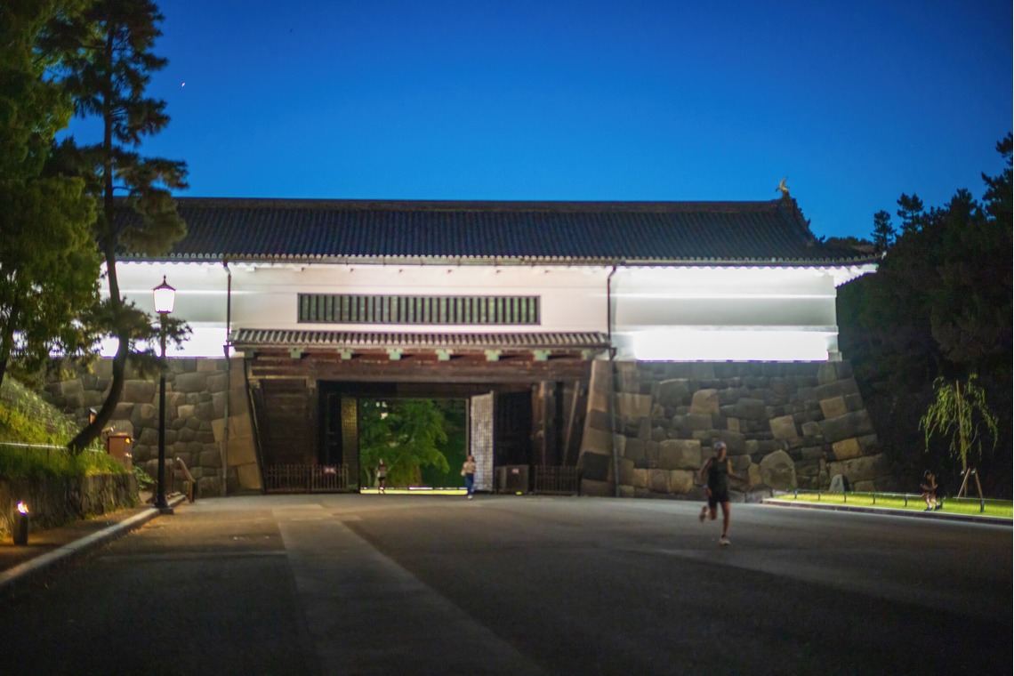 喜屋武　盛矢
