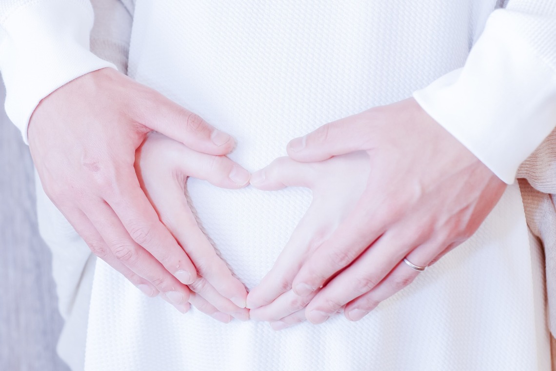 CREATIVE HOUSEが撮影したマタニティフォトのアルバム「マタニティフォト」