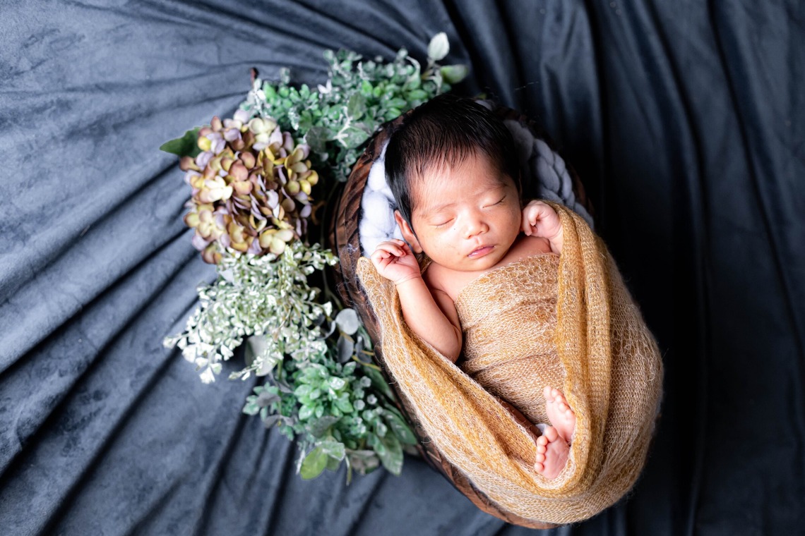 kudophotoが出張撮影した家族写真(キッズ,ベビーフォト)などが写った「ニューボーン＿まとめ」の家族写真