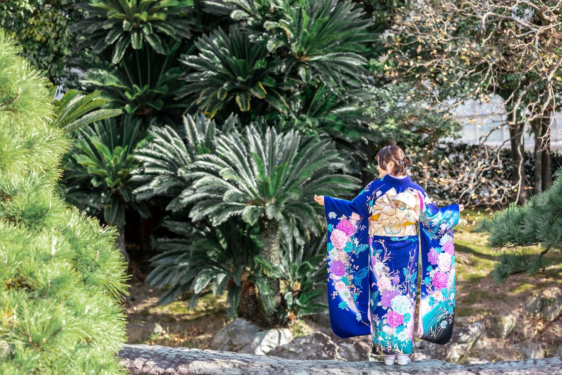 尾崎光が撮影した写真のアルバム「成人式/2P」