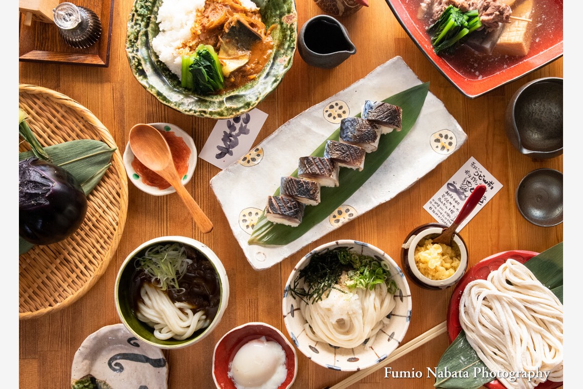 名畑文巨写真事務所が撮影した「デリバリーフーズ」の写真