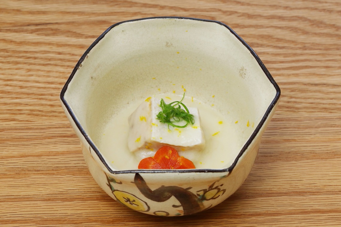 森安　照が撮影した写真のアルバム「寿司・和食・デリバリー」