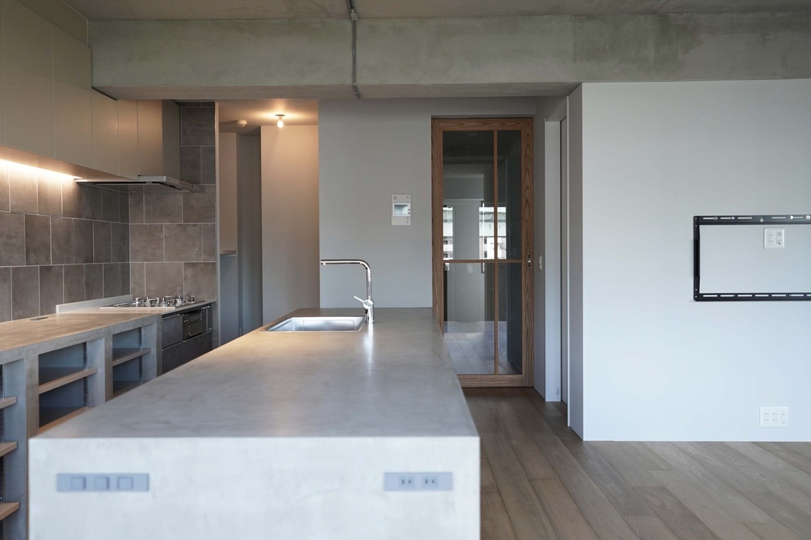 武藤誠が撮影した写真のアルバム「竣工写真」