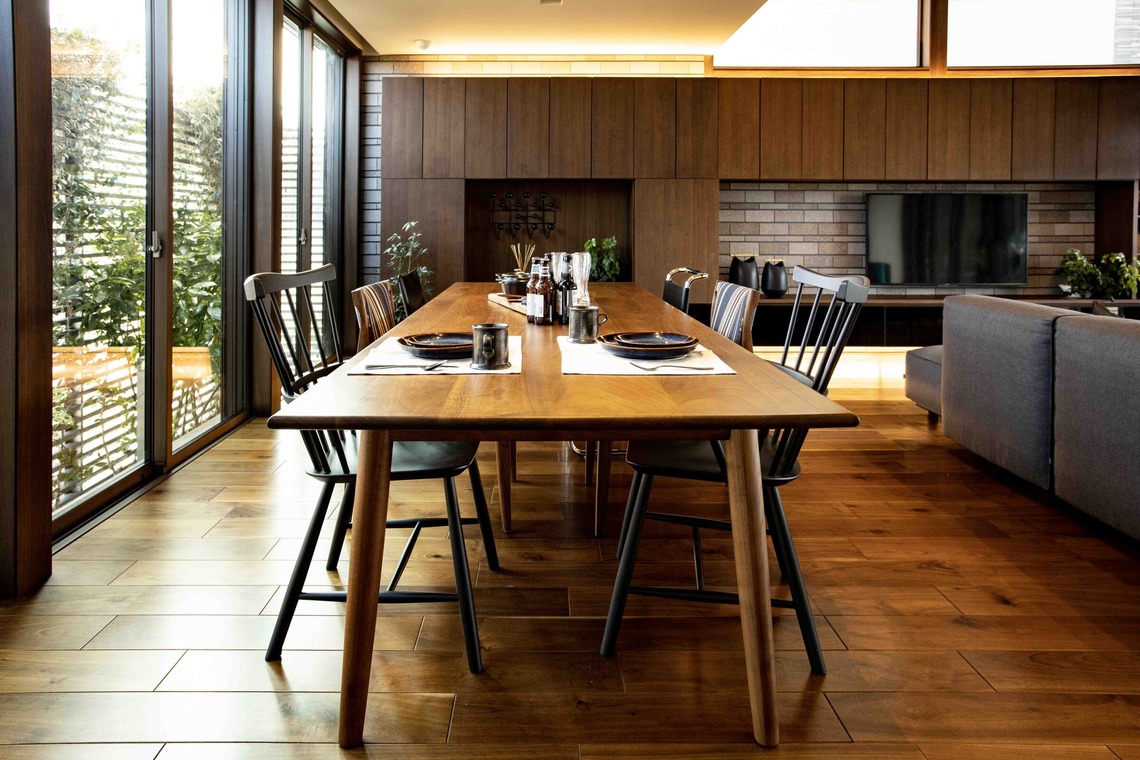 松井シンジが撮影した写真のアルバム「建物内観・外観」