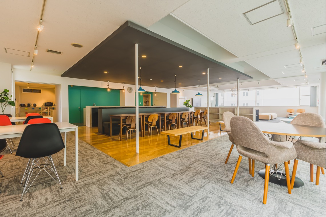 Nobuhiro Toyaが撮影した写真のアルバム「店舗・物件内観写真」