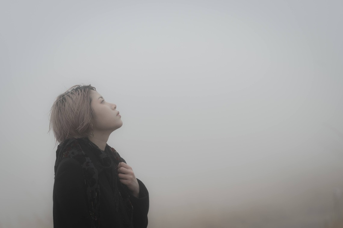 ならもとかずやが撮影した「屋外ポートレート」の写真