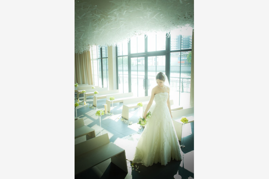 阿部写真館　大阪本町 靭公園前が撮影した写真のアルバム「チャペル」