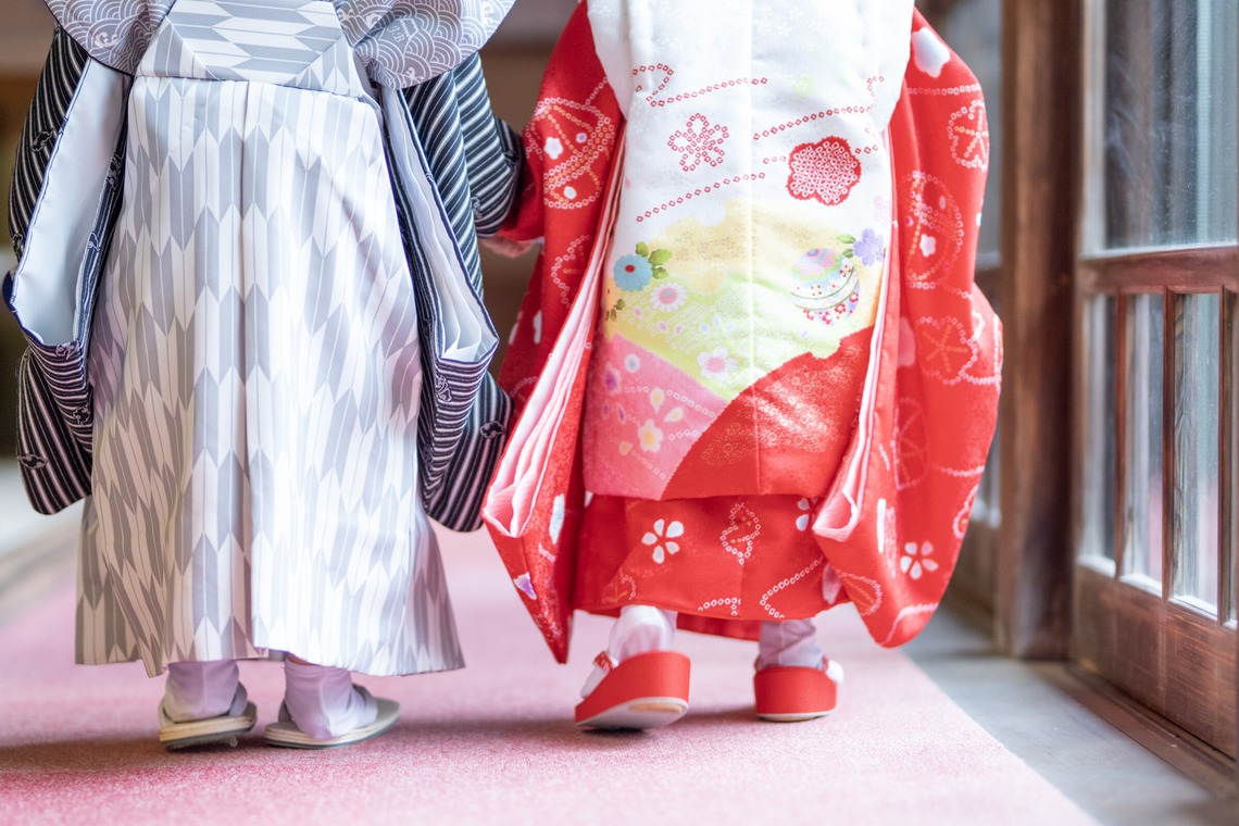 根兵一生が出張撮影した家族写真(キッズ,ベビーフォト)などが写った「七五三、ロケーション撮影」の家族写真