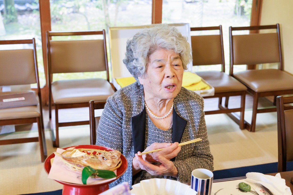 真方　祥が撮影した写真のアルバム「御長寿記念写真」