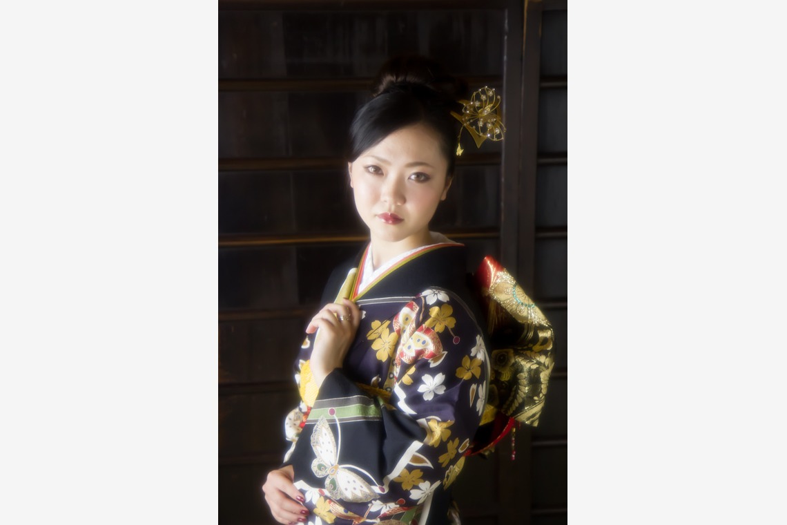 スマイルハンターが出張撮影した家族写真(キッズ,ベビーフォト)などが写った「成人式フォト」の家族写真