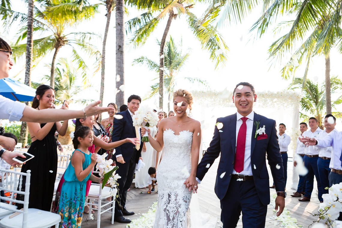 Album of the Wedding, Bridal taken by Daniel Baci Photography - Thailand wedding photography at the Trisara 