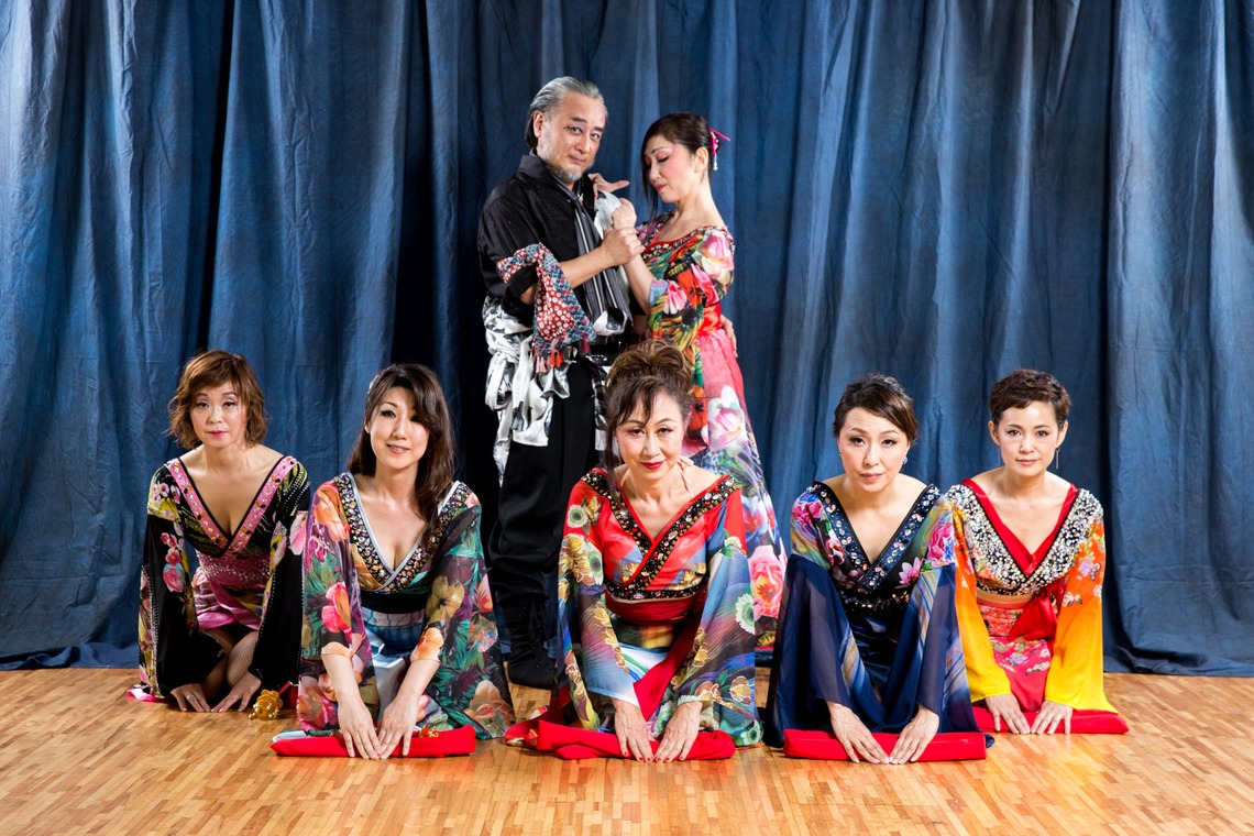 踊るカメラマンAKIRAが撮影した写真のアルバム「ダンスイベント撮影ブース写真」