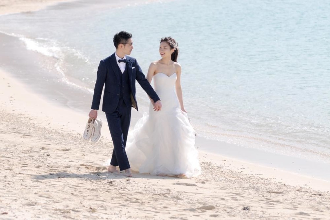 Photo of Beach Photo wedding taken by Avenir