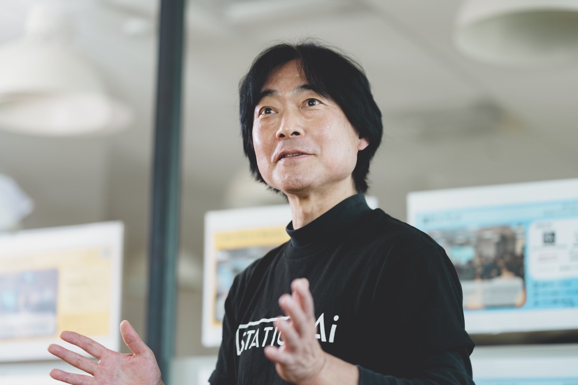 丹野雄二が撮影した写真のアルバム「インタビュー」