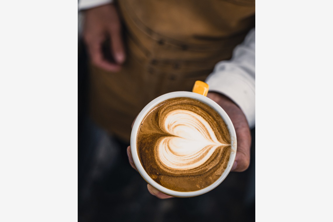 JJ&Co.が撮影した「福岡県　カフェ　SNS用商品撮影、外観・内装撮影」の写真