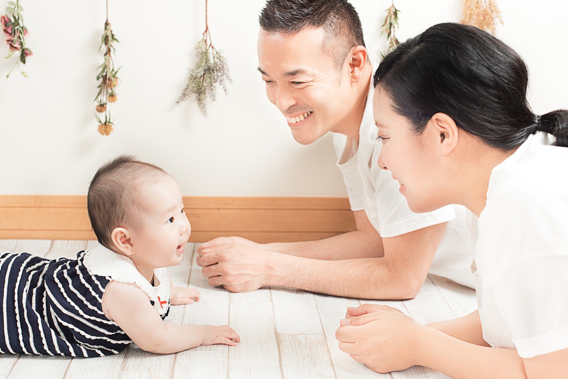 AXiS Photo Service 伊神 菜穂子が出張撮影した家族写真(キッズ,ベビーフォト)などが写った「＜家族の記録写真＞公園・海辺・寺社・自宅などお好きな場所で」の家族写真