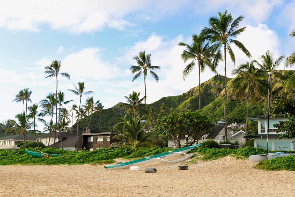 マイクロコズム合同会社