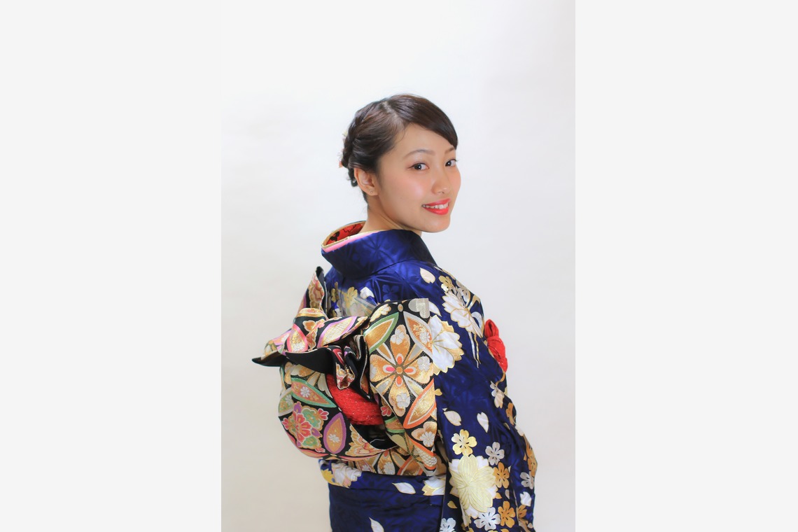 高橋 透（Coo&Sea STUDIO代表）が出張撮影した家族写真(キッズ,ベビーフォト)などが写った「成人式フォト＠横浜アリーナ近隣」の家族写真