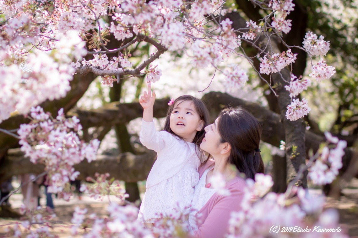 かわもとえつこが出張撮影した家族写真(キッズ,ベビーフォト)などが写った「ファミリーフォト」の家族写真