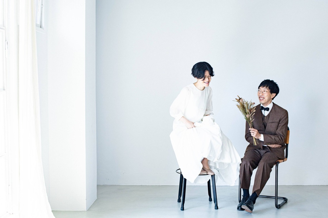 Album of the Location Photo Shoot/Studio Shoot taken by kudophoto - Photo wedding_white wall