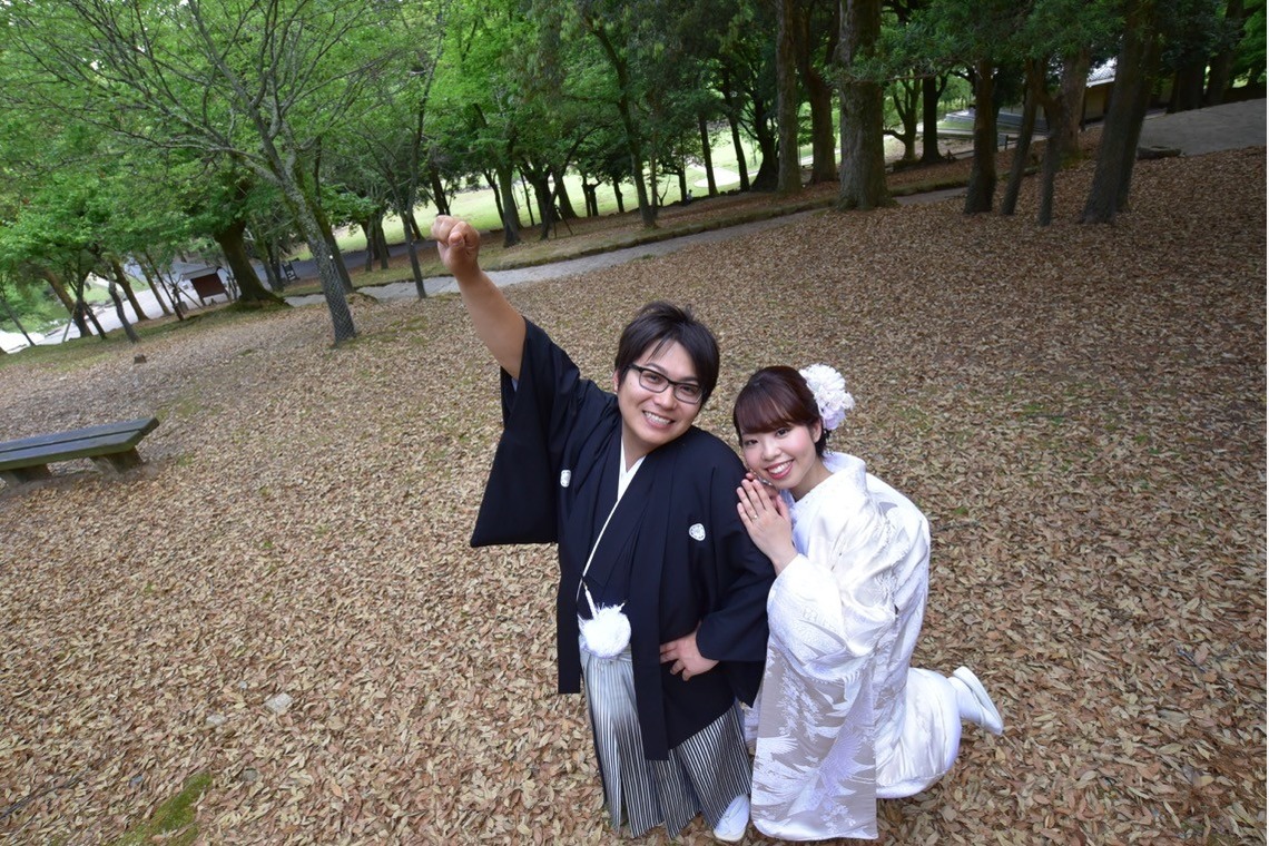 Photo of Pre Weddingphotoshoot at Nara with kimono in autumn to winter taken by Kiki photo works