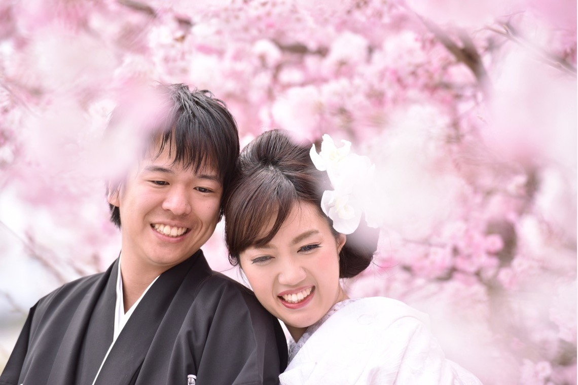キキフォトワークスが撮影した「桜の季節の和装前撮り」の写真