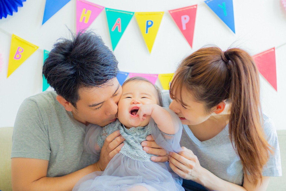 中井企画が出張撮影した家族写真(キッズ,ベビーフォト)などが写った「家族写真（愛知）」の家族写真