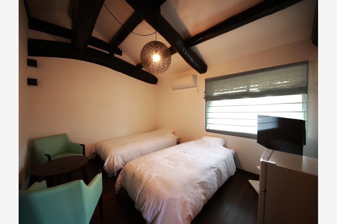 写真屋gonree　阿波根里恵が撮影した写真のアルバム「かえもん旅館」