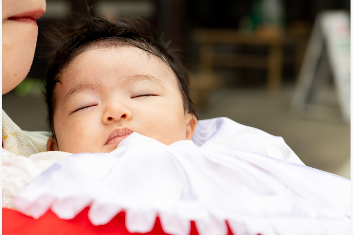 出張撮影くろさわが出張撮影した家族写真(キッズ,ベビーフォト)などが写った「お宮参り」の家族写真