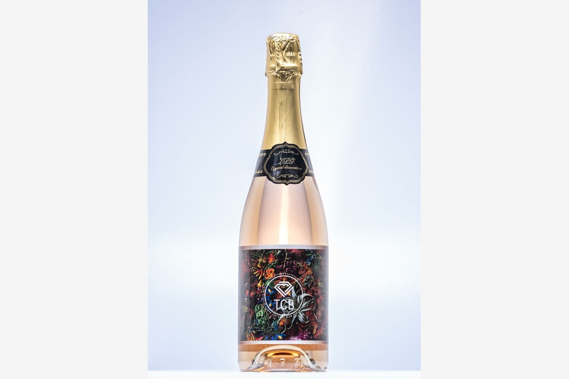 佐藤 葵が撮影した写真のアルバム「広報用商品撮影」