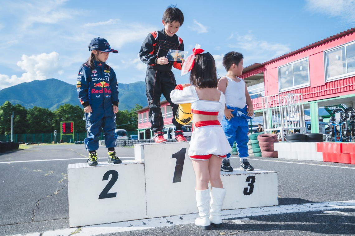 杏度りゅうが撮影した「カートレース撮影」の写真