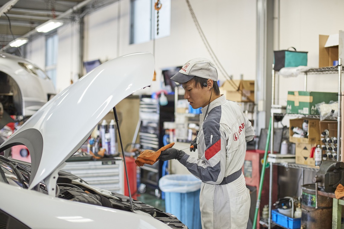 Kohagraphicsが撮影した「自動車販売店　取材」の写真