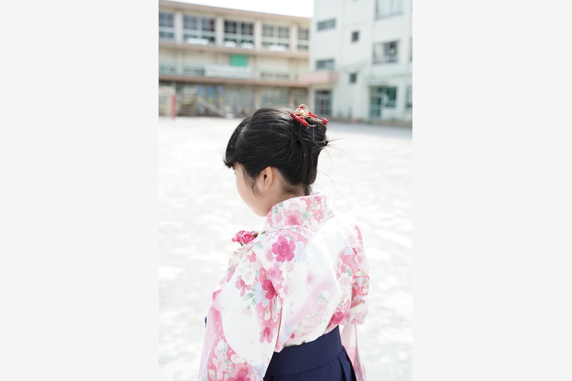 あさぎフォト　喜多紀子が撮影したニューボーンフォトのアルバム「卒業式」