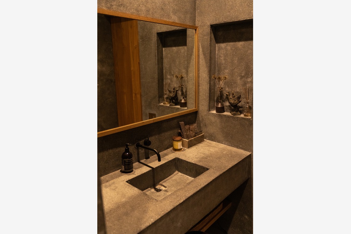 和田海人が撮影した「ホテル・ヴィラ撮影」の写真