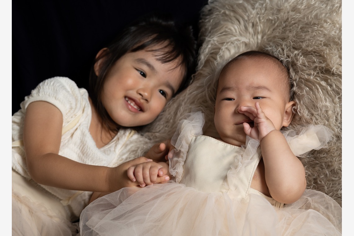 ミヤタカズコが撮影した写真のアルバム「ハーフボーンフォト」