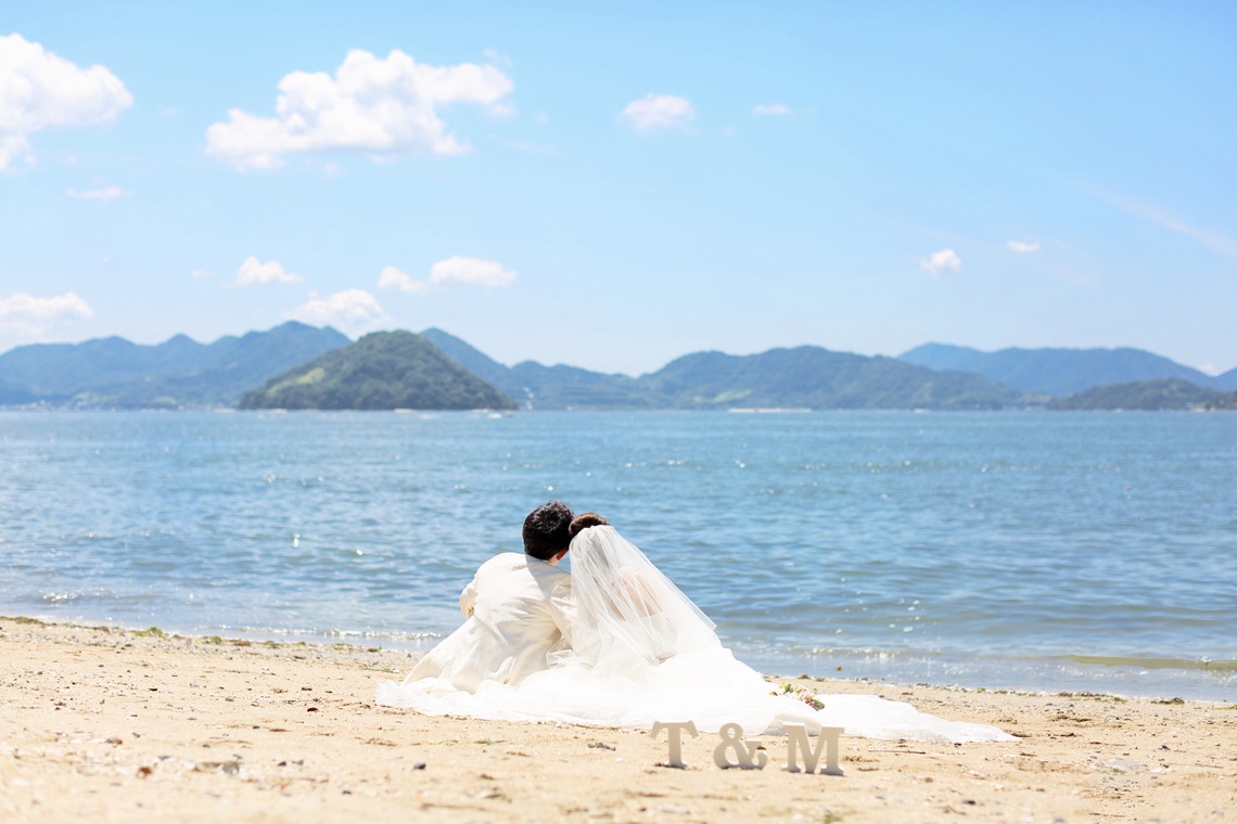 KIKIウェディングが撮影した写真のアルバム「青い海」