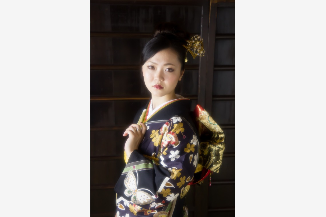 スマイルハンターが出張撮影した家族写真(キッズ,ベビーフォト)などが写った「成人式フォト」の家族写真