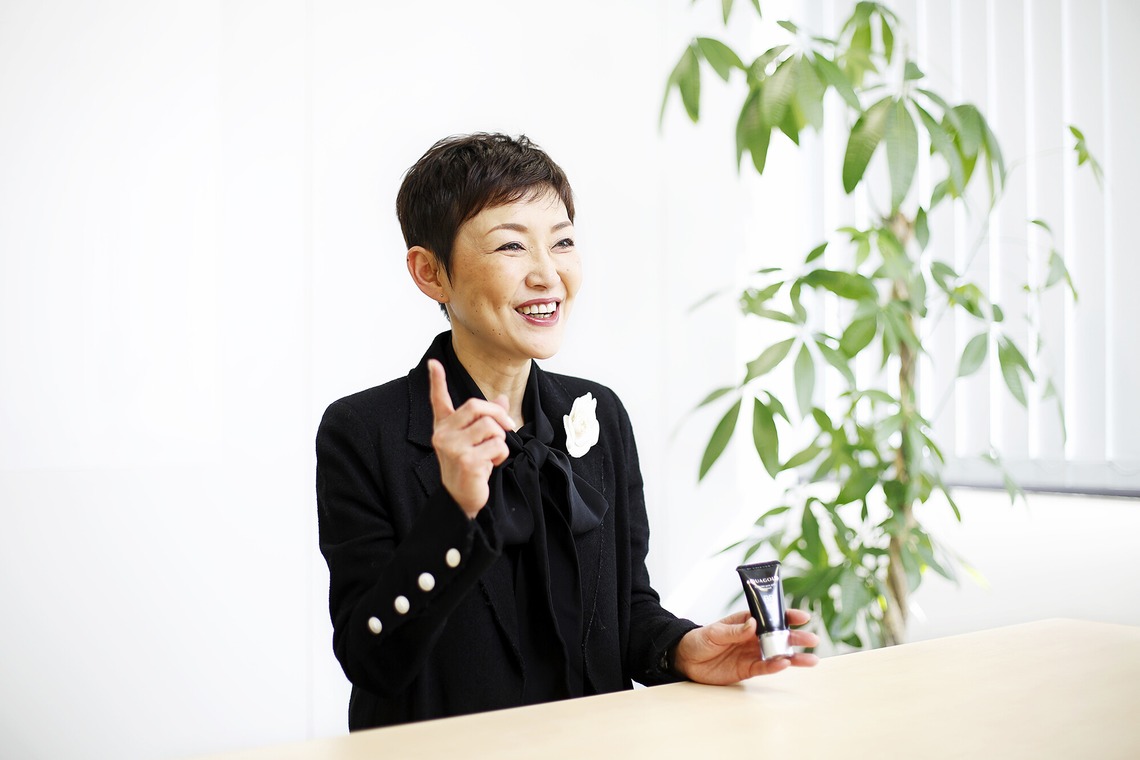 堀修平写真事務所が撮影した「インタビュー」の写真